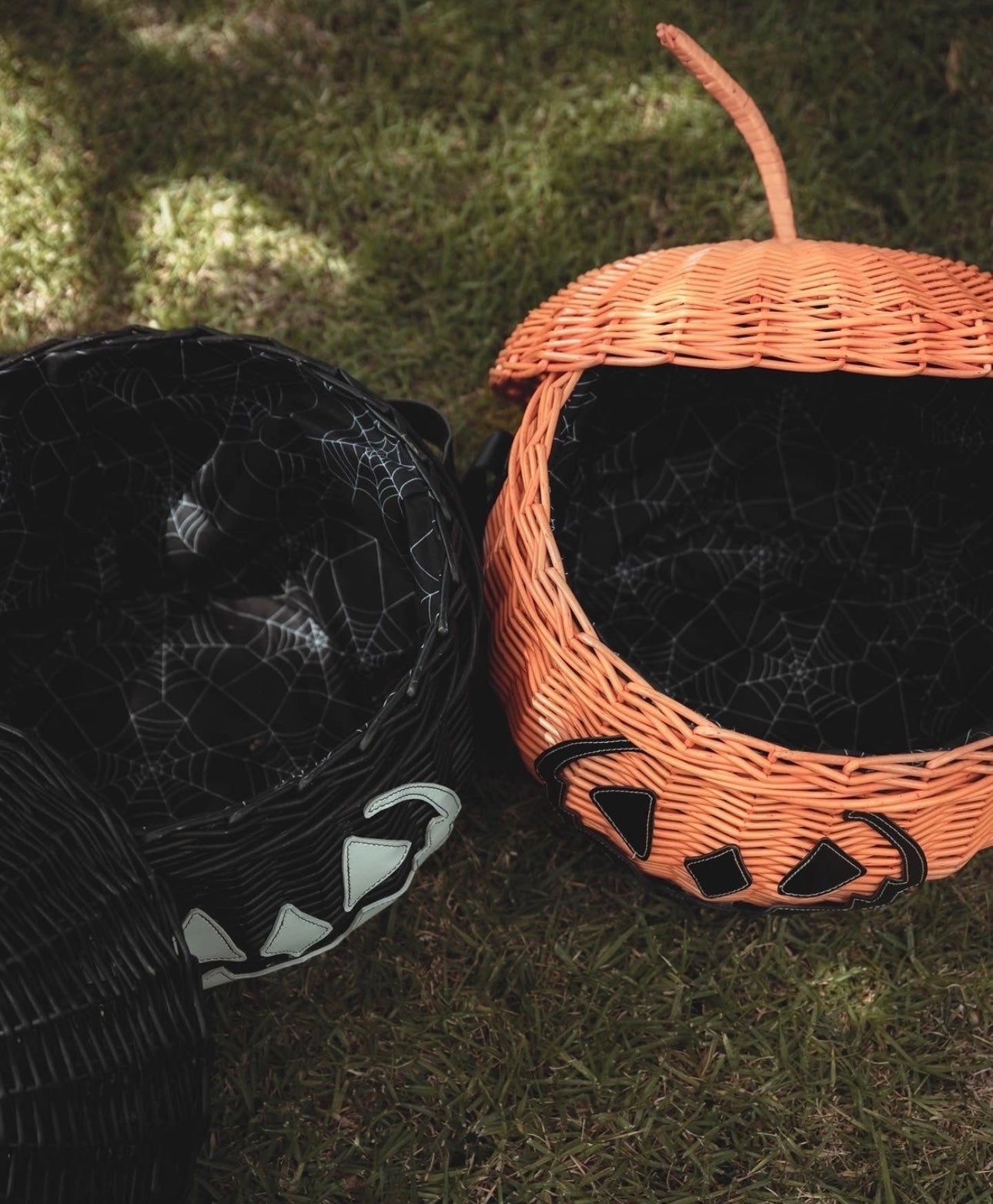 Pumpkin Hallow Picnic Basket